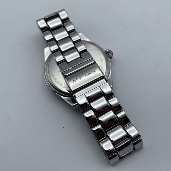 Betsey Johnson BJS00190-03 Silver Stainless Steel Analog Dial Womens Wrest Watch - Picture 1 of 6